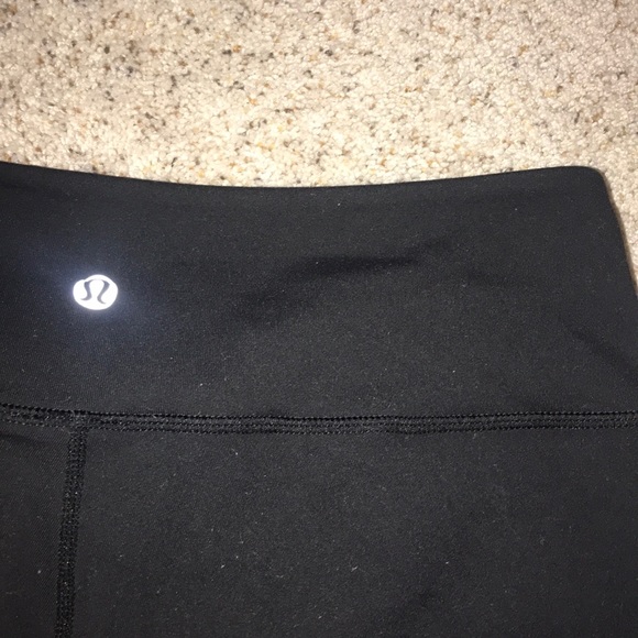 lululemon athletica Pants - Lululemon wunder under
